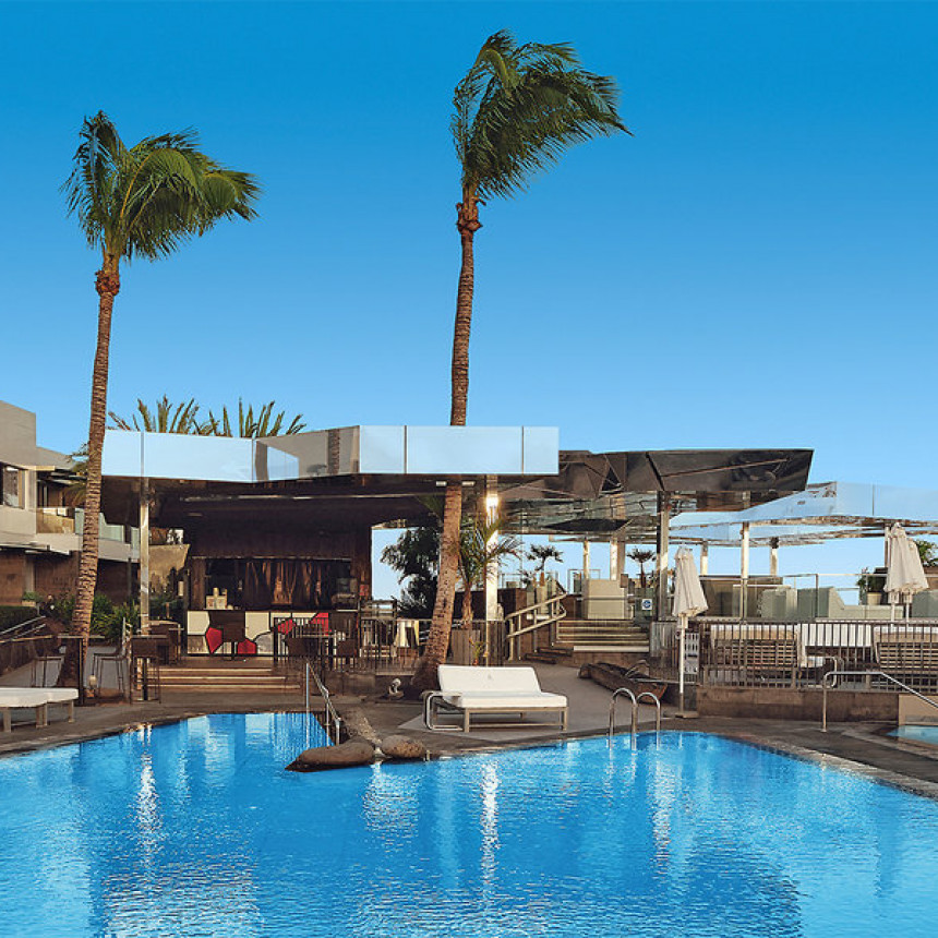 Hotel La Isla y El Mar